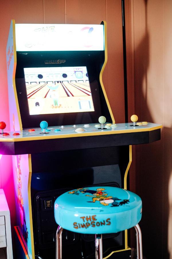 Giggling Creek Cottage - Bedjet! King Sized! Gazebo, 45 Acres, Arcades, Nintendo, More Henry Eksteriør billede